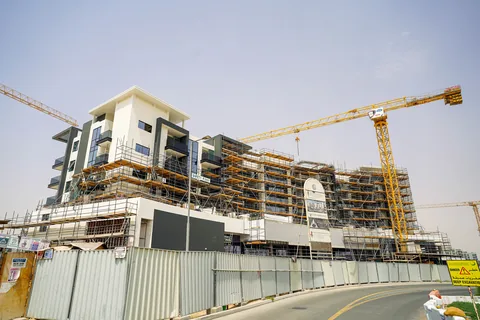 واجهة موقع دبي الجنوب من الشارع